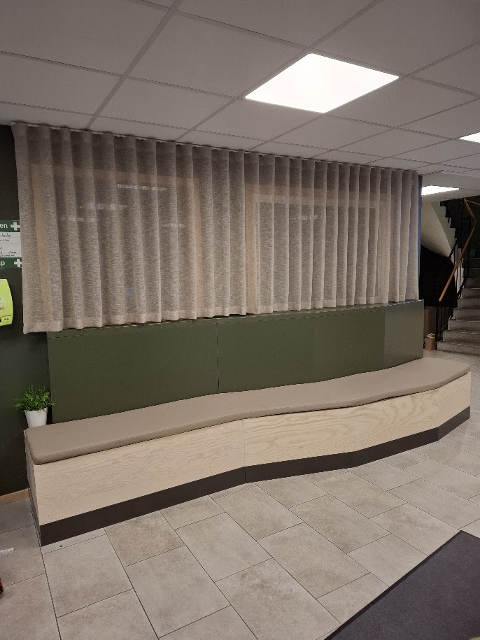 måttanpassade gardiner till kontor